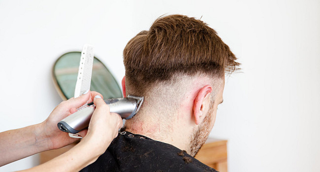 Мужские стрижки в парикмахерской "Притяжение" Санкт-Петербург - изображение 1