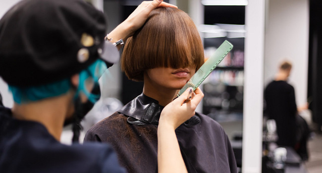 Женская стрижка в парикмахерской "Стайл" Санкт-Петербург - изображение 2