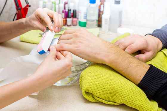 Мужской маникюр без покрытия Санкт-Петербург