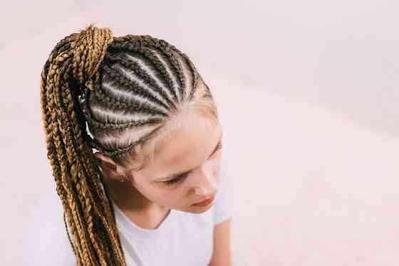 Плетение кос в салоне красоты "Мастерская стилистов" Санкт-Петербург