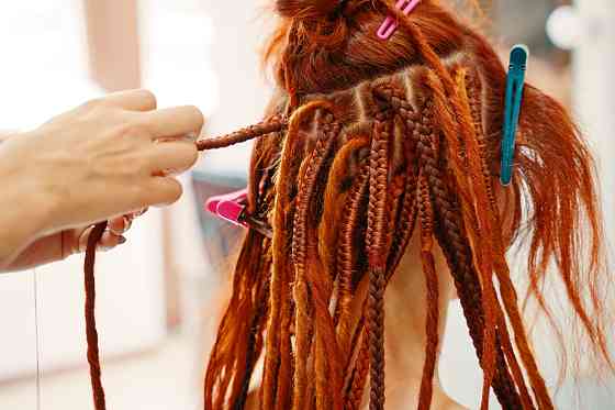 Плетение кос в салоне красоты "Пин АП" Санкт-Петербург