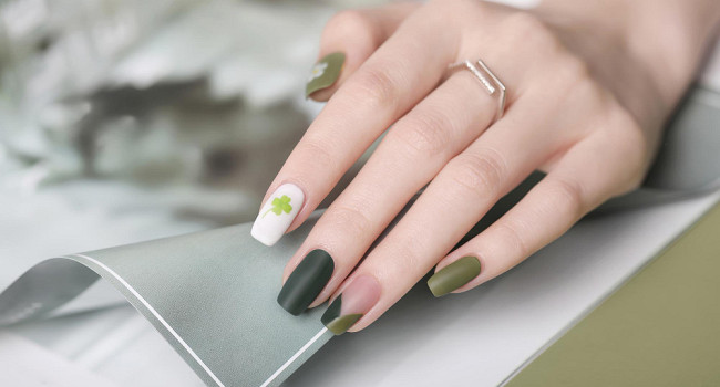 Покрытие ногтей гель-лаком Санкт-Петербург - изображение 1