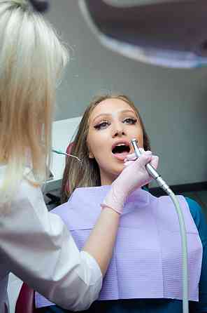 Лечение кариеса Санкт-Петербург