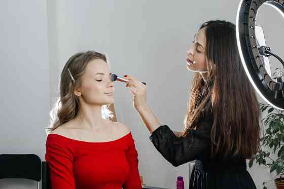 Онлайн‑курс «Визажист» 