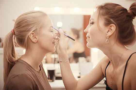 Онлайн‑курс «Визажист» 