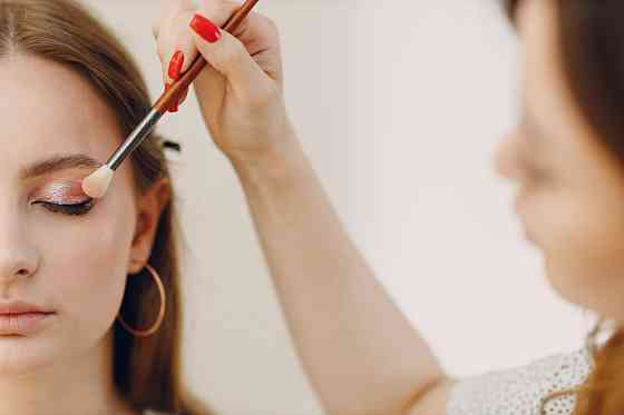 Онлайн‑курс «Визажист» 