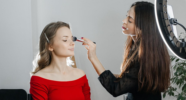 Онлайн‑курс «Визажист»  - изображение 2