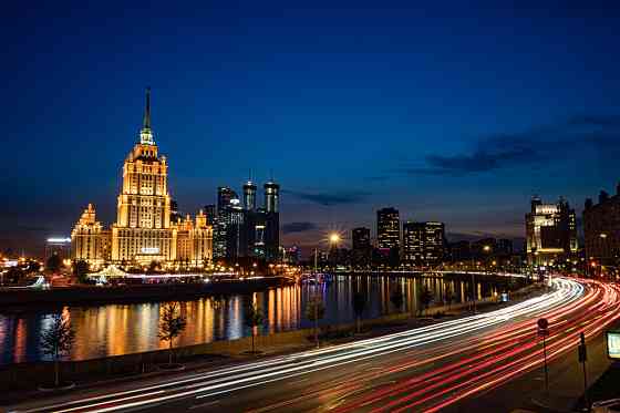 Автобусные экскурсия по Москве Санкт-Петербург