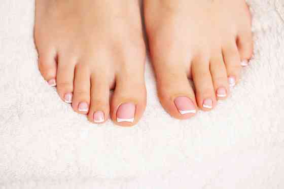 Педикюр: красивые и ухоженные ноги Санкт-Петербург