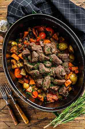 Мясная кухня: сочные стейки и фирменные блюда Санкт-Петербург